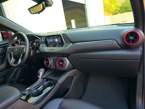 Used 2022 Chevrolet Blazer RS w/ Enhanced Convenience Package FWD image 24