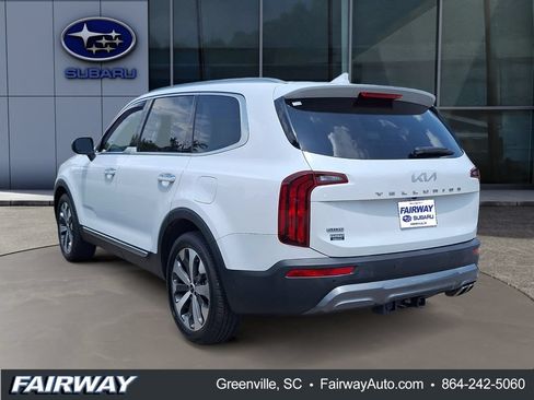 Used 2022 Kia Telluride S AWD/4WD image 3