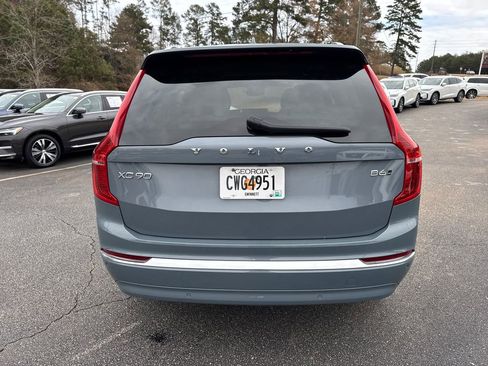 Used 2023 Volvo XC90 B6 Plus w/ Protection Package image 4