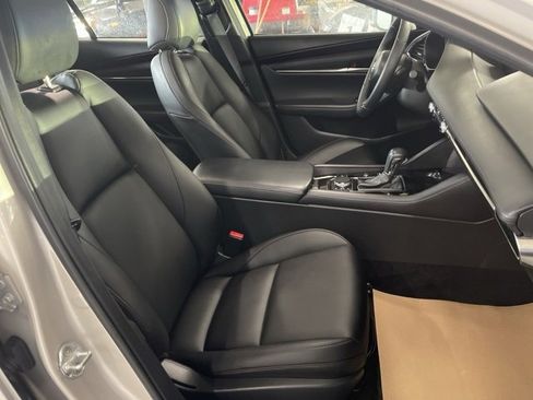 Used 2025 MAZDA MAZDA3 s image 18