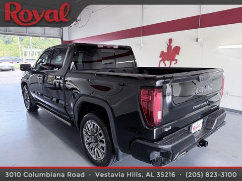 Used 2025 GMC Sierra 1500 Denali Ultimate AWD/4WD image 6