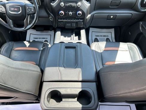 Used 2021 GMC Sierra 1500 AT4 w/ AT4 Value Package AWD/4WD image 15