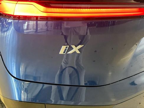 Certified 2024 BMW iX xDrive50 w/ Sport Package AWD/4WD image 29