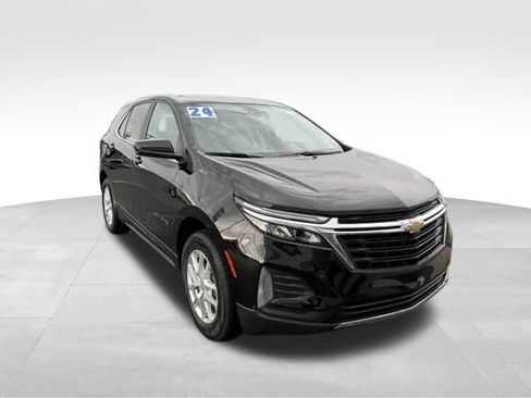 Certified 2024 Chevrolet Equinox LT FWD image 3