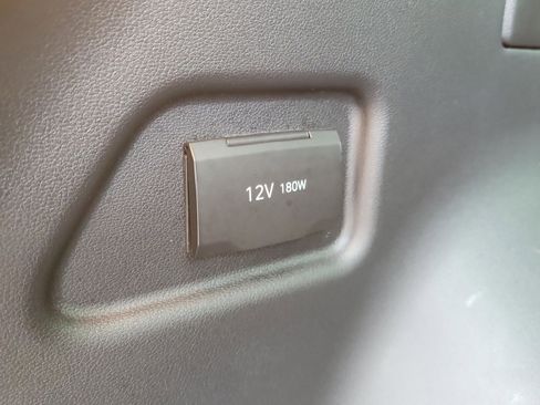 Used 2024 Hyundai Tucson Limited image 10