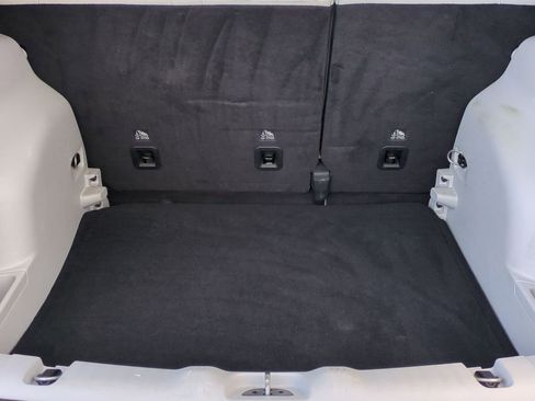 Used 2019 Jeep Compass Limited w/ Mopar Graphics Package image 36