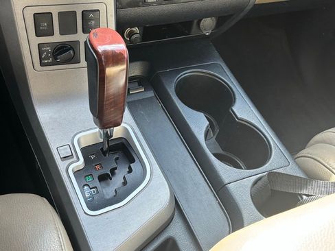 Used 2013 Toyota Sequoia Platinum image 13