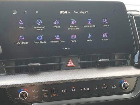 Used 2023 Kia Sportage SX image 16