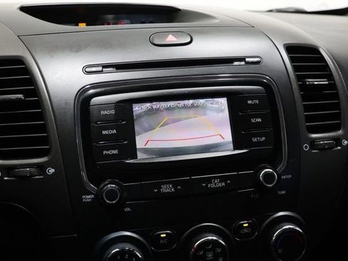 Used 2017 Kia Forte LX w/ LX Popular Package FWD image 25