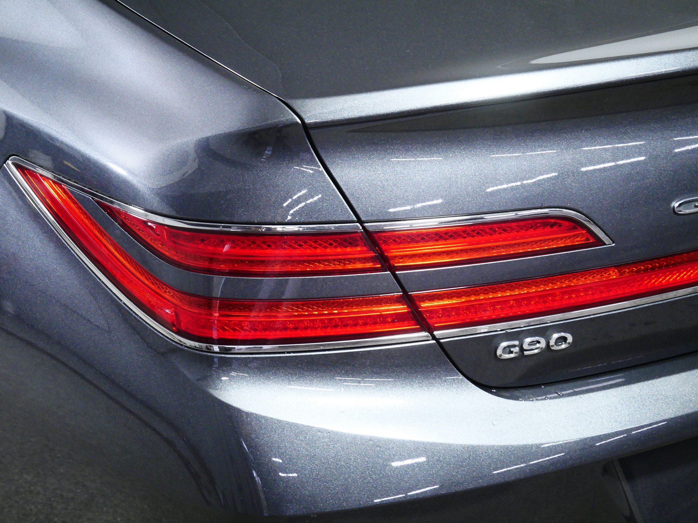 Used 2020 Genesis G90 5.0 Ultimate AWD/4WD image 17