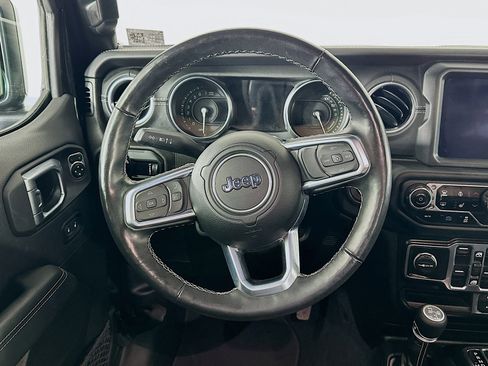 Used 2023 Jeep Wrangler Sahara w/ Cold Weather Group image 17