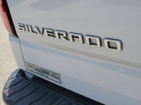 Used 2021 Chevrolet Silverado 1500 Custom RWD image 11