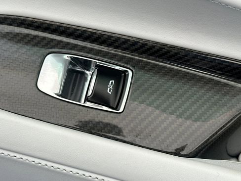 Used 2020 Chevrolet Corvette Stingray Premium Cpe w/ 3LT Preferred Equipment Group image 17