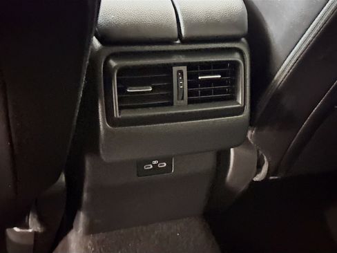 Used 2025 MAZDA CX-50 AWD 2.5 S w/ Premium Package image 29