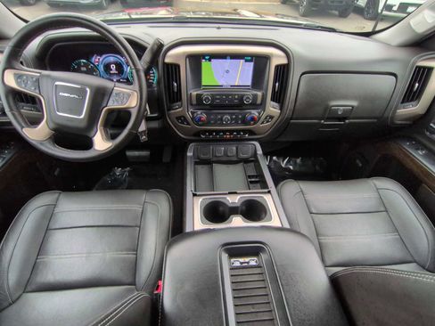 Used 2018 GMC Sierra 1500 Denali image 15