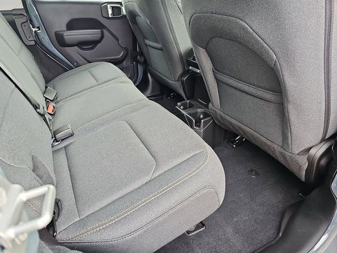 Used 2026 Jeep Wrangler Unlimited Sport image 14