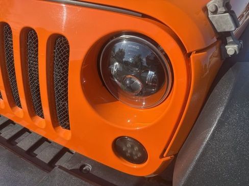 Used 2012 Jeep Wrangler Sport image 9