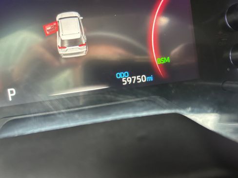 Used 2024 Toyota RAV4 XLE Premium FWD image 2