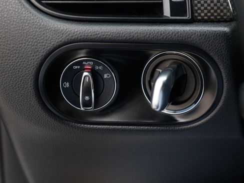 Used 2023 Porsche Macan GTS image 57