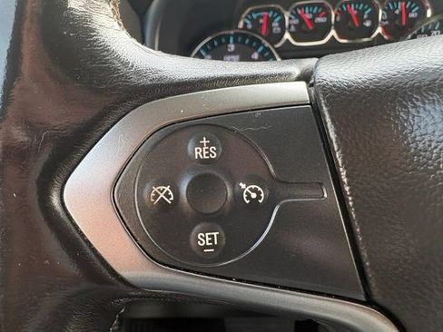 Used 2019 Chevrolet Silverado 1500 LT AWD/4WD image 22