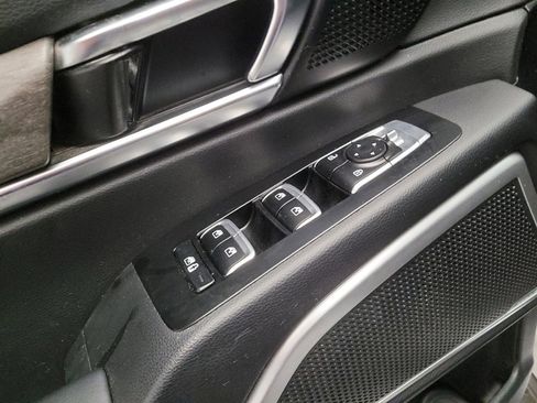 Used 2022 Kia Telluride EX w/ EX Premium Package AWD/4WD image 27