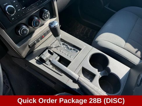 Used 2012 Jeep Liberty Sport AWD/4WD image 18