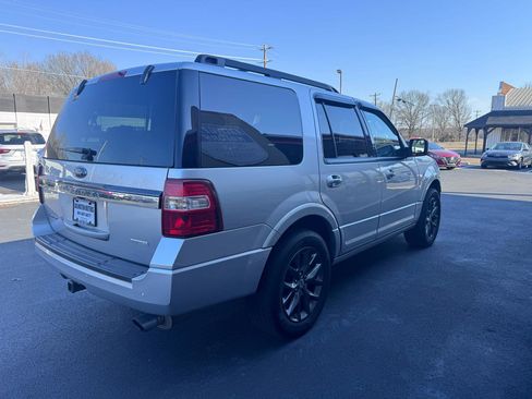 Used 2017 Ford Expedition Limited w/ Equipment Group 301A image 5