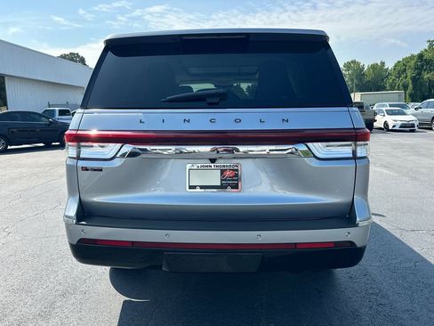 Used 2024 Lincoln Navigator Black Label AWD/4WD image 7
