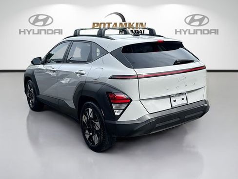 Certified 2025 Hyundai Kona SEL FWD image 7