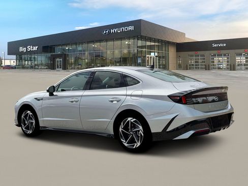 New 2026 Hyundai Sonata SEL FWD image 4