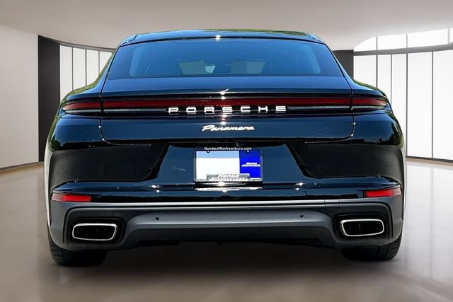 Used 2025 Porsche Panamera RWD image 5