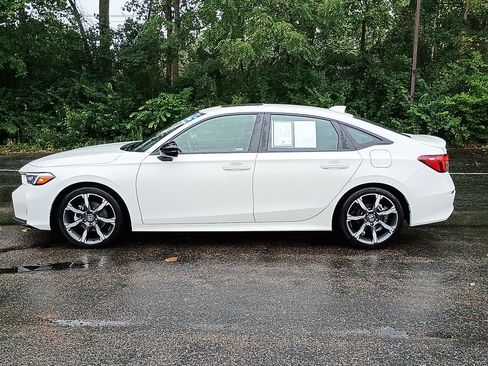 Certified 2025 Honda Civic Sport Touring image 6