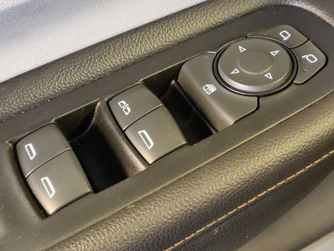 Used 2020 GMC Terrain SLT w/ Preferred Package AWD/4WD image 27