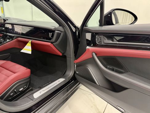 New 2026 Porsche Panamera 4 image 22