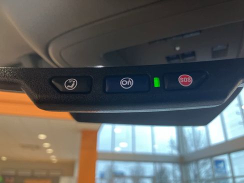 Used 2018 Chevrolet Silverado 2500 High Country image 23