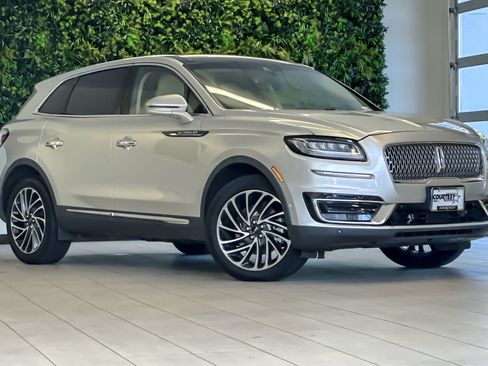 Certified 2019 Lincoln Nautilus Reserve AWD/4WD image 1