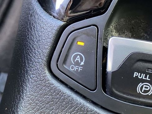 Used 2021 Jeep Compass Latitude w/ Sun and Sound Group image 29