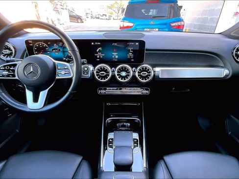 Used 2020 Mercedes-Benz GLB 250 image 16