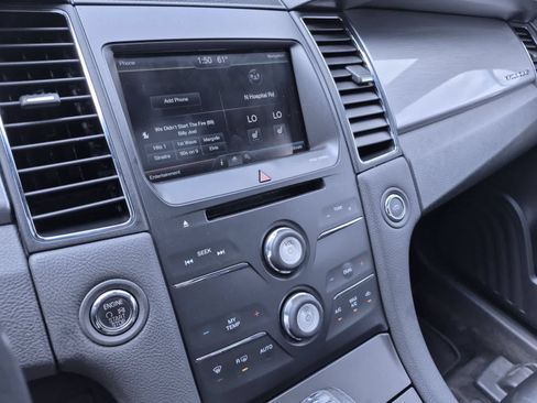 Used 2015 Ford Taurus SEL w/ Equipment Group 201A AWD/4WD image 29
