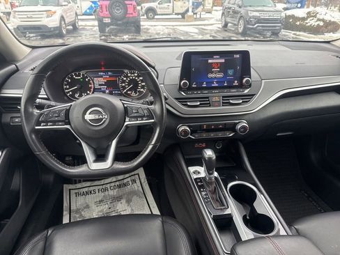 Used 2024 Nissan Altima 2.5 SR image 16