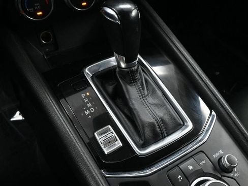 Used 2020 MAZDA CX-5 Sport FWD image 10