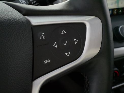 Used 2023 GMC Acadia SLT w/ Preferred Package image 25