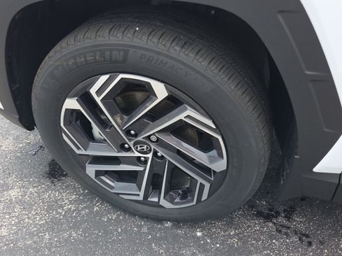 Used 2025 Hyundai Tucson Limited AWD/4WD image 6