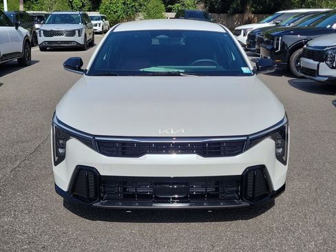 New 2026 Kia K4 GT-Line FWD image 2