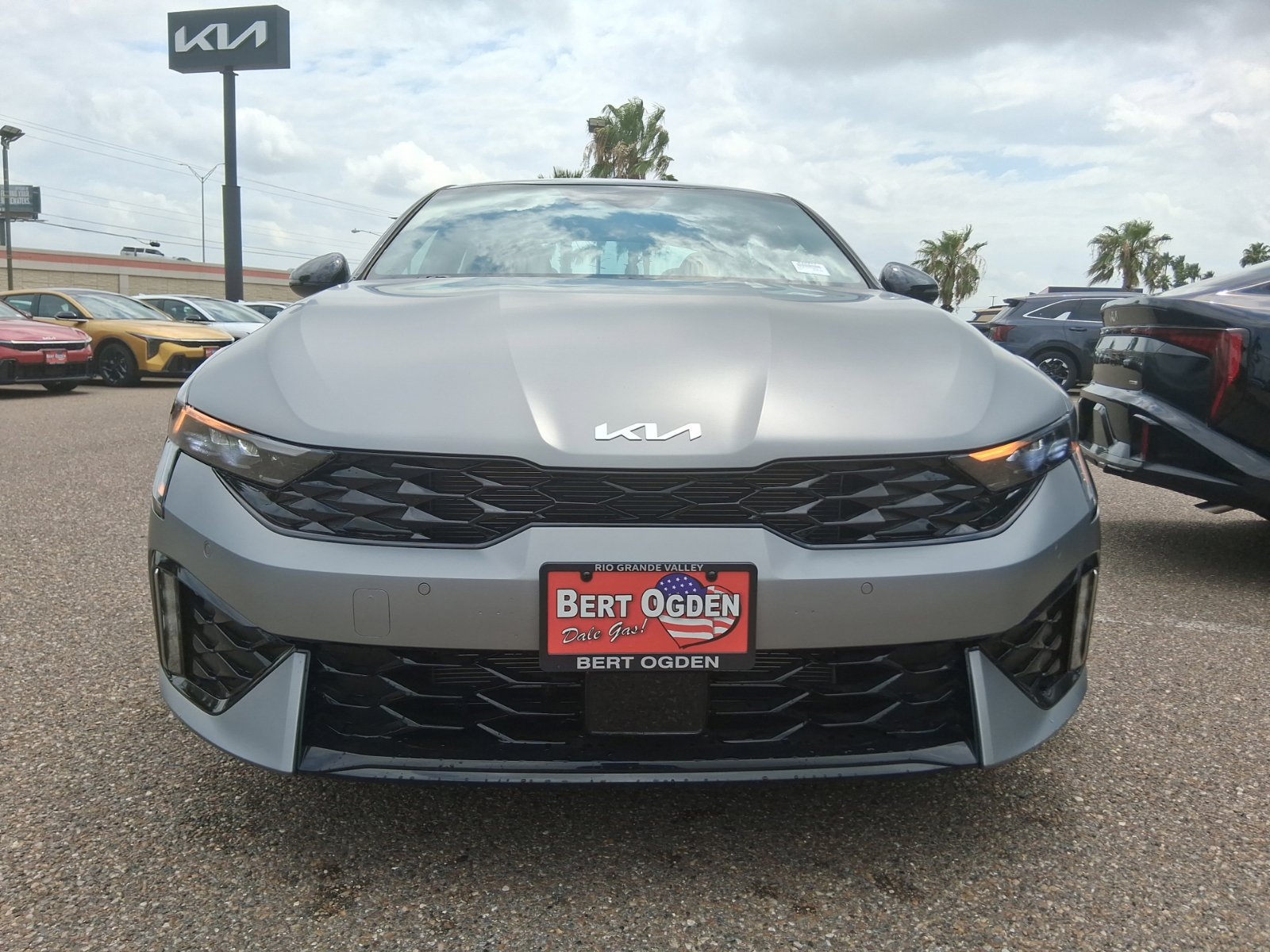 New 2026 Kia K5 GT-Line w/ GT-Line Premium Package FWD image 2