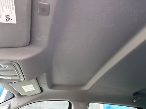 Used 2023 GMC Sierra 1500 Elevation image 27