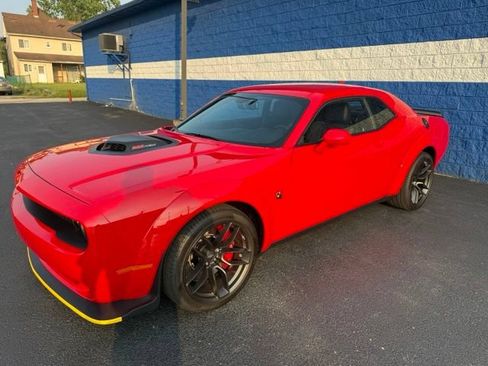 Used 2022 Dodge Challenger R/T Scat Pack RWD image 5