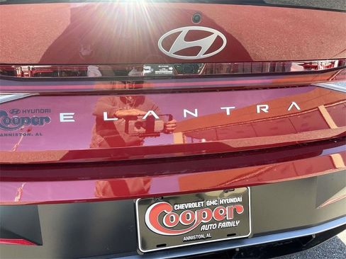 New 2026 Hyundai Elantra SEL Sport image 8
