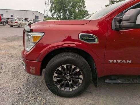 Used 2017 Nissan Titan PRO-4X AWD/4WD image 8