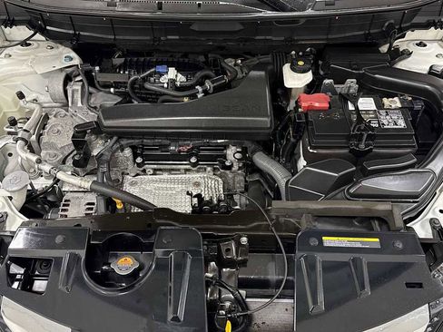 Used 2019 Nissan Rogue SL w/ Premium Package image 31